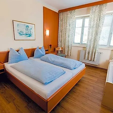 Landgasthof Gietl Hotel 3*