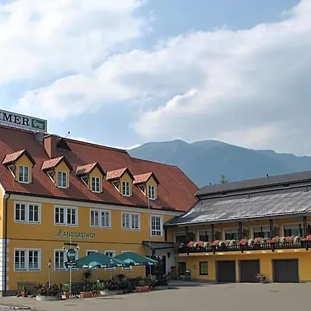 Landgasthof Gietl 호텔