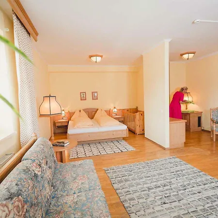 Landgasthof Gietl Hotel 3*