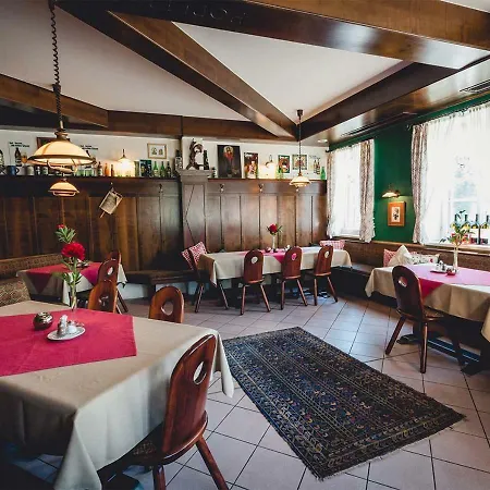 Landgasthof Gietl Hotel 3*